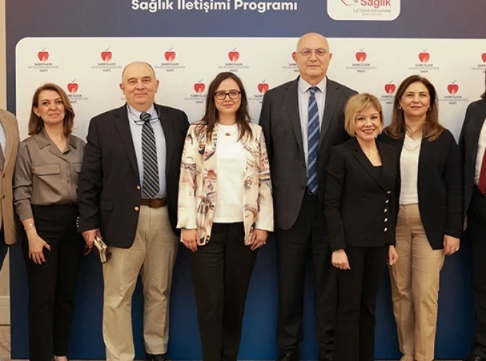 Sağlık okuryazarlığını desteklemek amacıyla beslenme ve sağlık iletişimi programı paylaşıldı